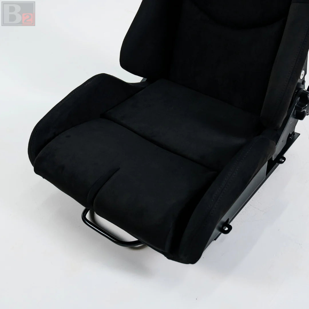 Bride Stradia II Japan Black Recliner Seat (Alcantara)